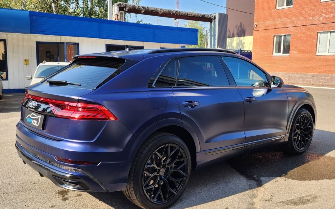 Audi Q8 — бронирование кузова матовой полиуретановой пленкой